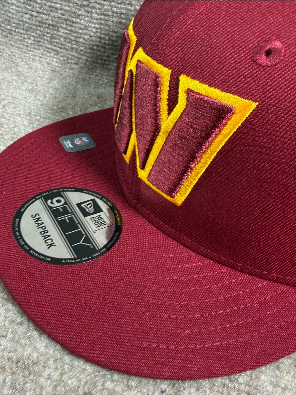New Era Washington Commanders Hat 9FIFTY FlatBill Snapback Blank Basic Essential